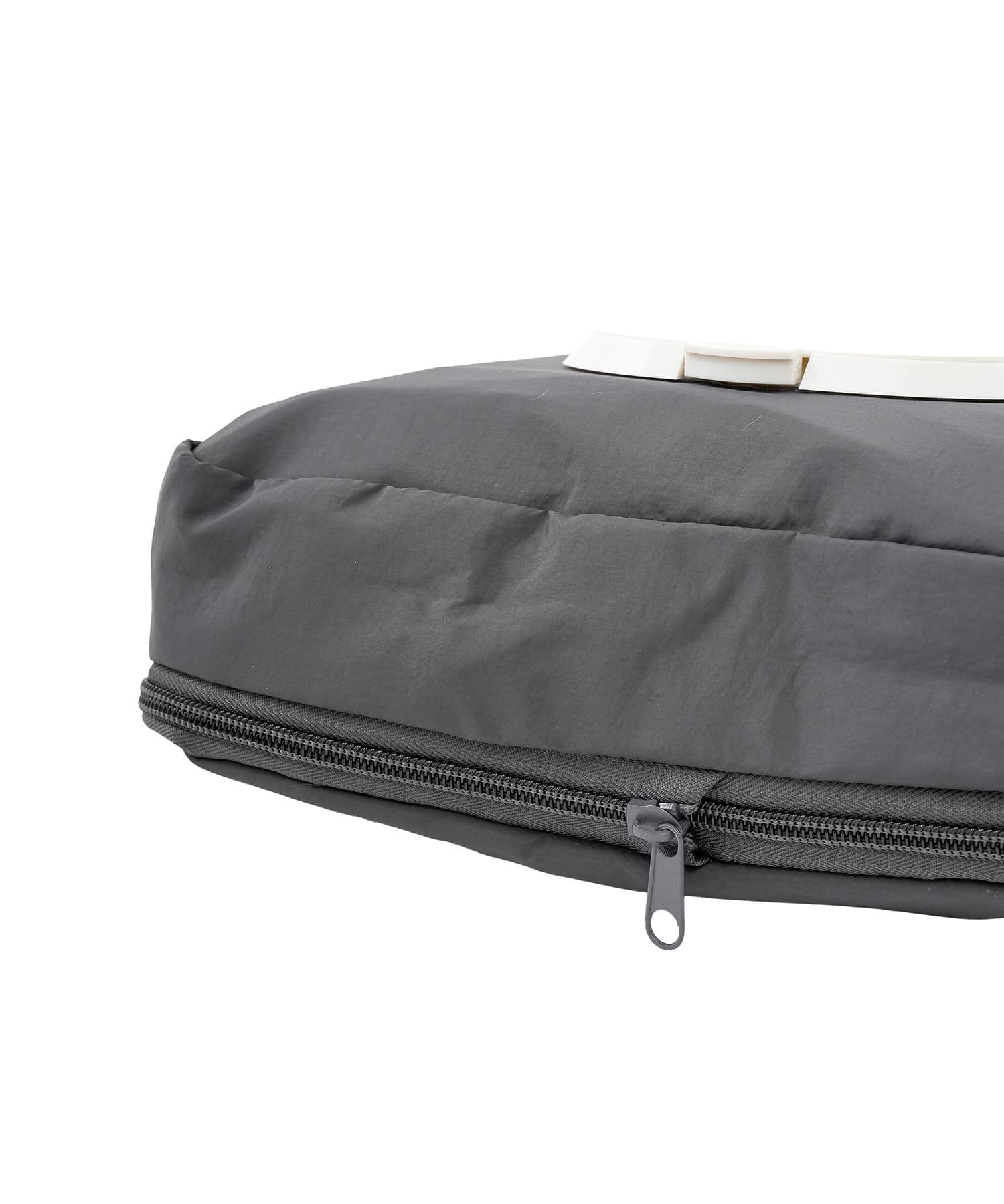 Integrated Wipe case/Compressed Nappy Pouch