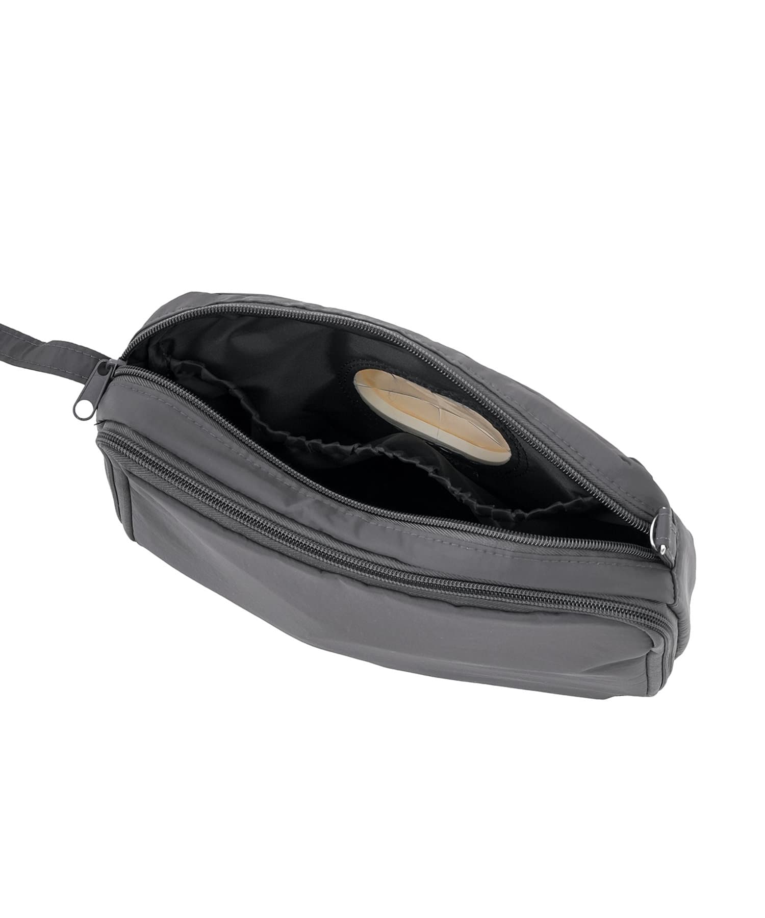 Integrated Wipe case/Compressed Nappy Pouch